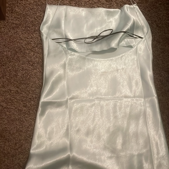 Dress - Picture 2 of 3